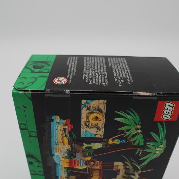LEGO 40566 Ray The Castaway Retired NEW Sealed 239 Pieces - Picture 7 of 7